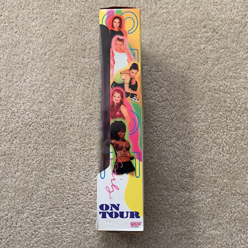 Vintage 1998 New in the Box Posh Spice Girls On Tour - Picture 4 of 16